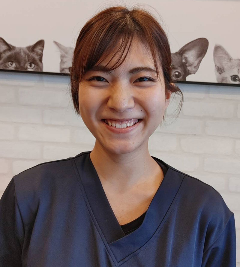 髙谷 明日香