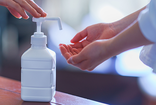 手指消毒にご協力ください